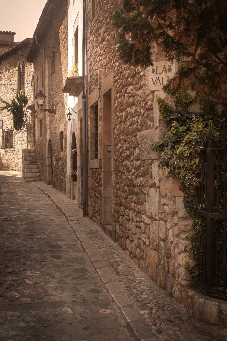 dokumentaarinen-kuvaus-maailmalla-sitges-spain